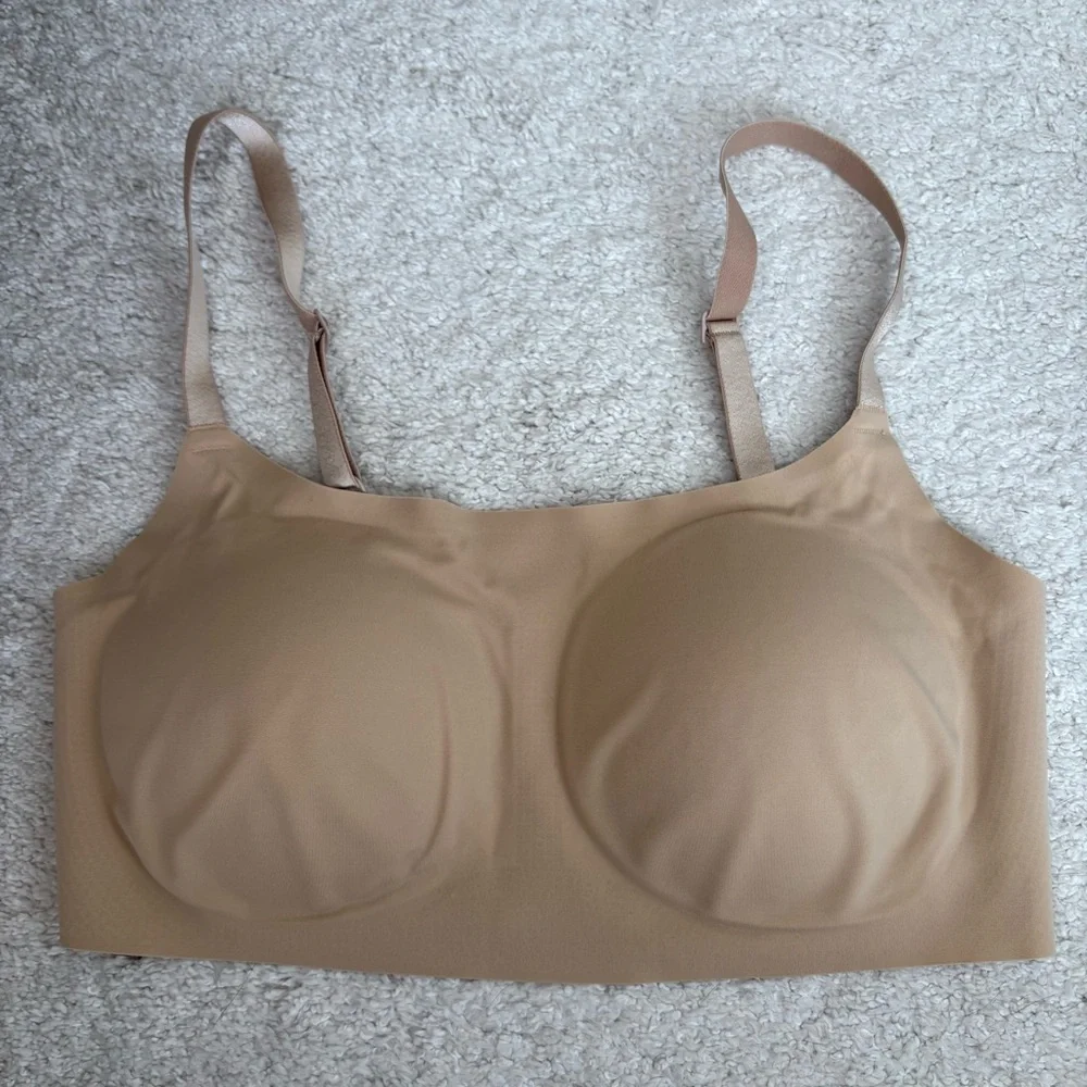 True & Co. Scoopneck Seamless Tan Bralette